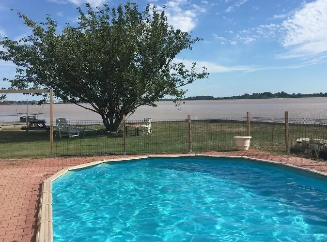 Le Chez Nous فندق مبيت وإفطار Gauriac